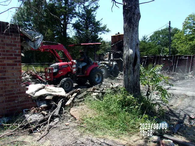 Trusted outdoor landscaping in Paris, TX - North East Texas Cleanup Services