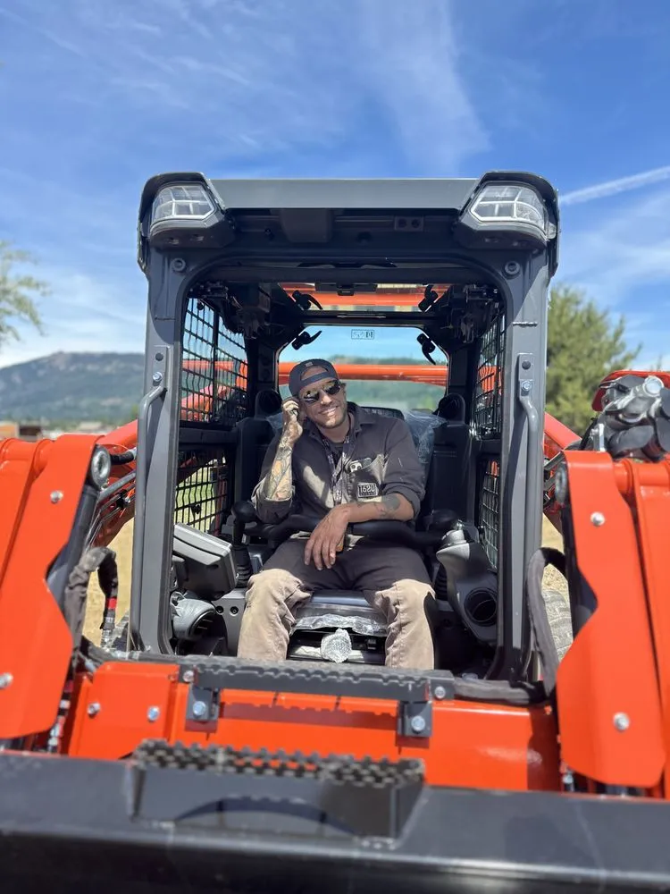 Local lawn mowing service in Federal Way, WA by North End Forestry Services