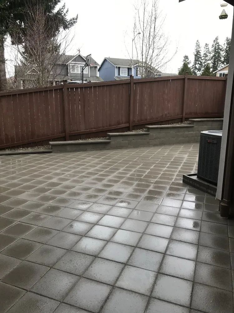 Professional outdoor landscaping experts serving Everett, WA - North End Landscape & Construction