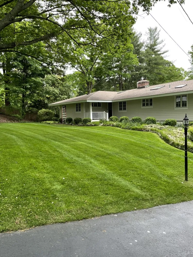 Reliable lawn mowing service for beautiful yards in Bridgeport, CT by North End Landscaping Service