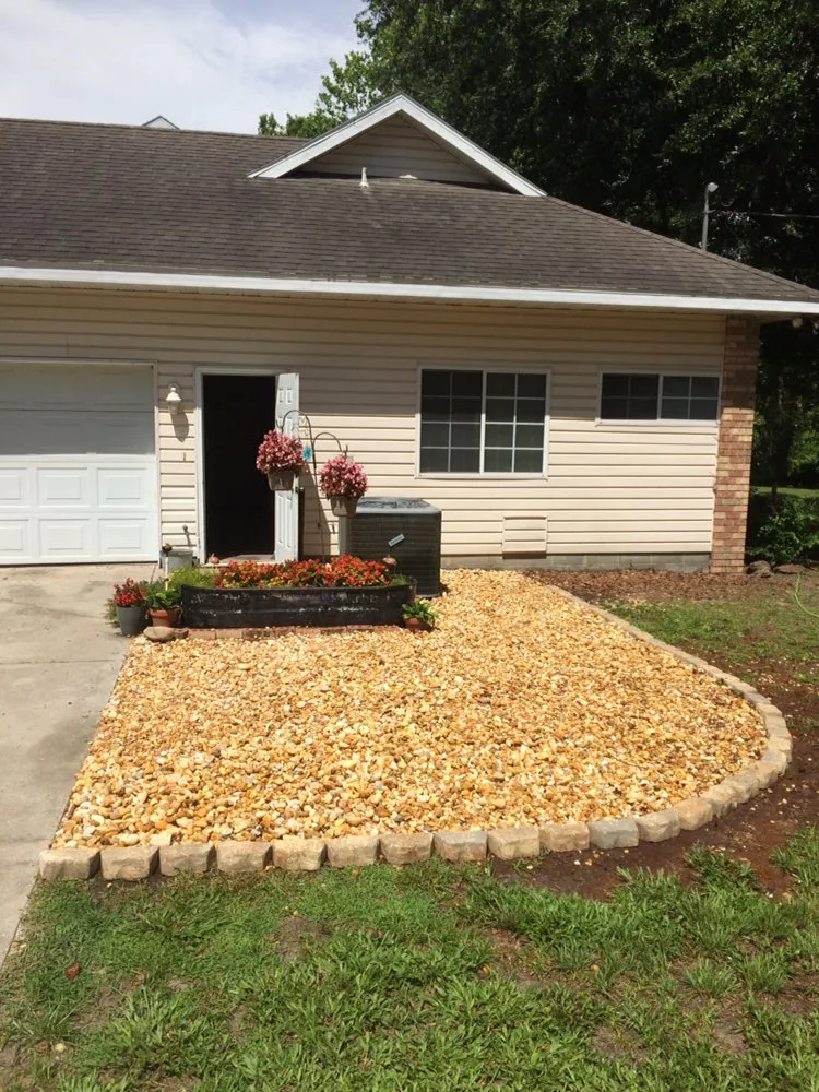 Professional outdoor landscaping in High Springs, FL - North Florida Fencelines