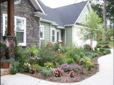 Reliable garden landscaping for beautiful yards across Buford, GA - North Georgia Lawn