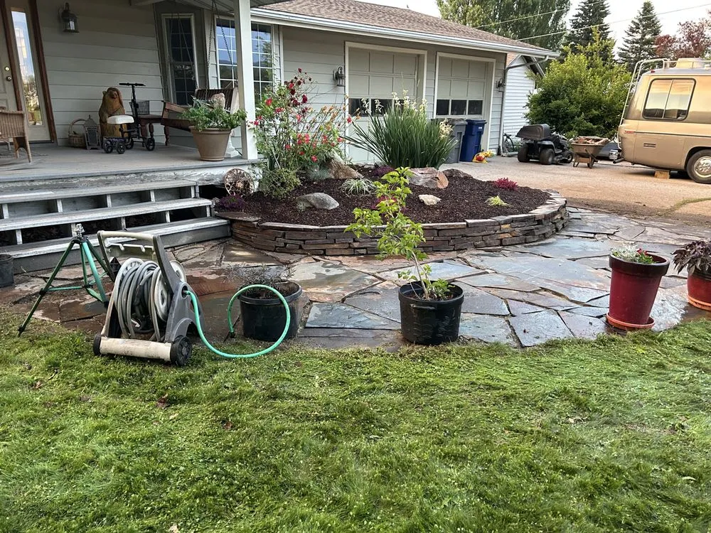 Local lawn care service experts serving Hope, ID - North Idaho Lawn