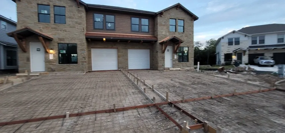 Trusted garden landscaping for year-round maintenance in Hutto, TX by North Lake Contractors