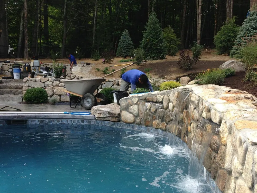 Affordable lawn care service experts serving Derry, NH - North Point Outdoors
