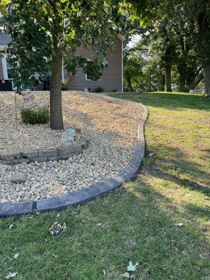 Local landscape design in Fairmont, MN - North Star Borders