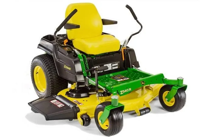 Trusted yard maintenance in Cicero, NY by North Syracuse Lawn & Snow