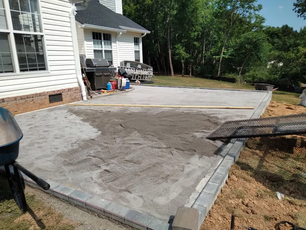 Professional yard cleanup service in Knoxville, TN by North valley