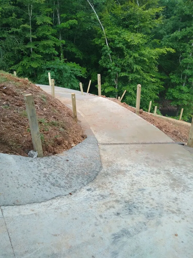 Trusted yard cleanup service experts serving Knoxville, TN - North valley