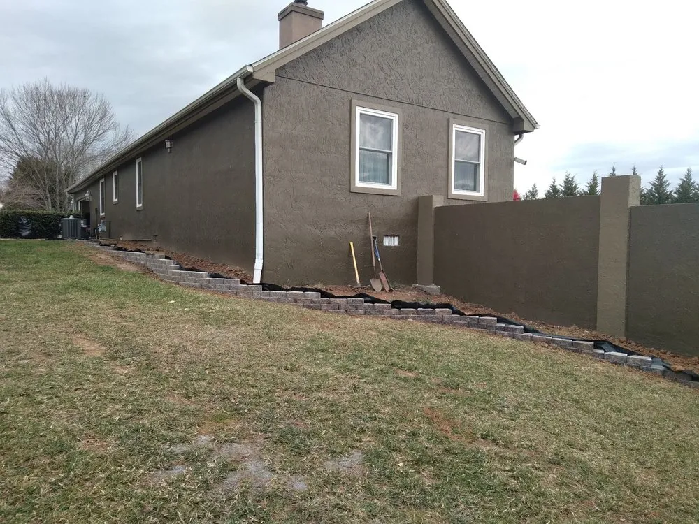 Local lawn care service in Knoxville, TN by North valley