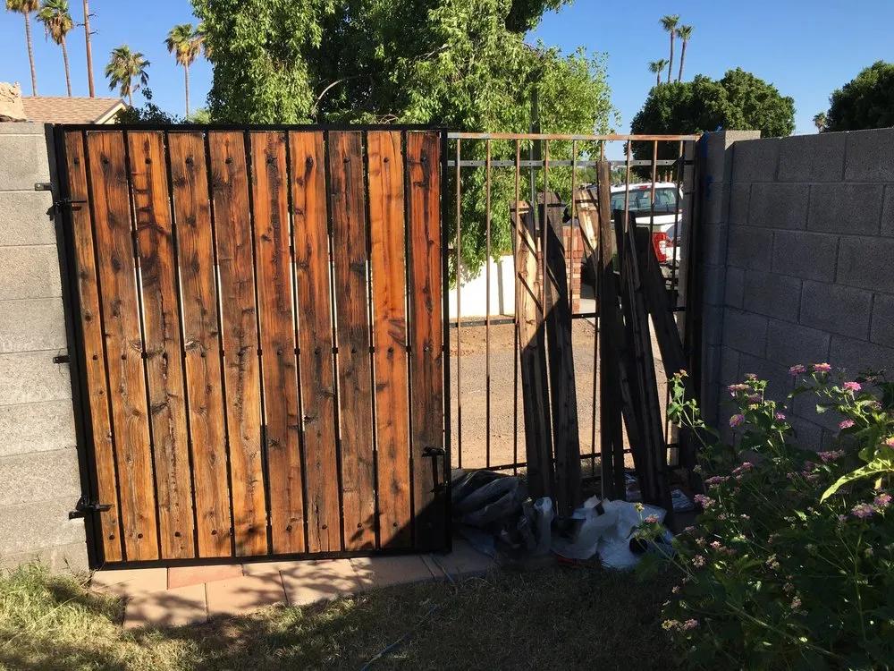 Top-rated landscaping services experts serving Phoenix, AZ - North Valley Lawn Care