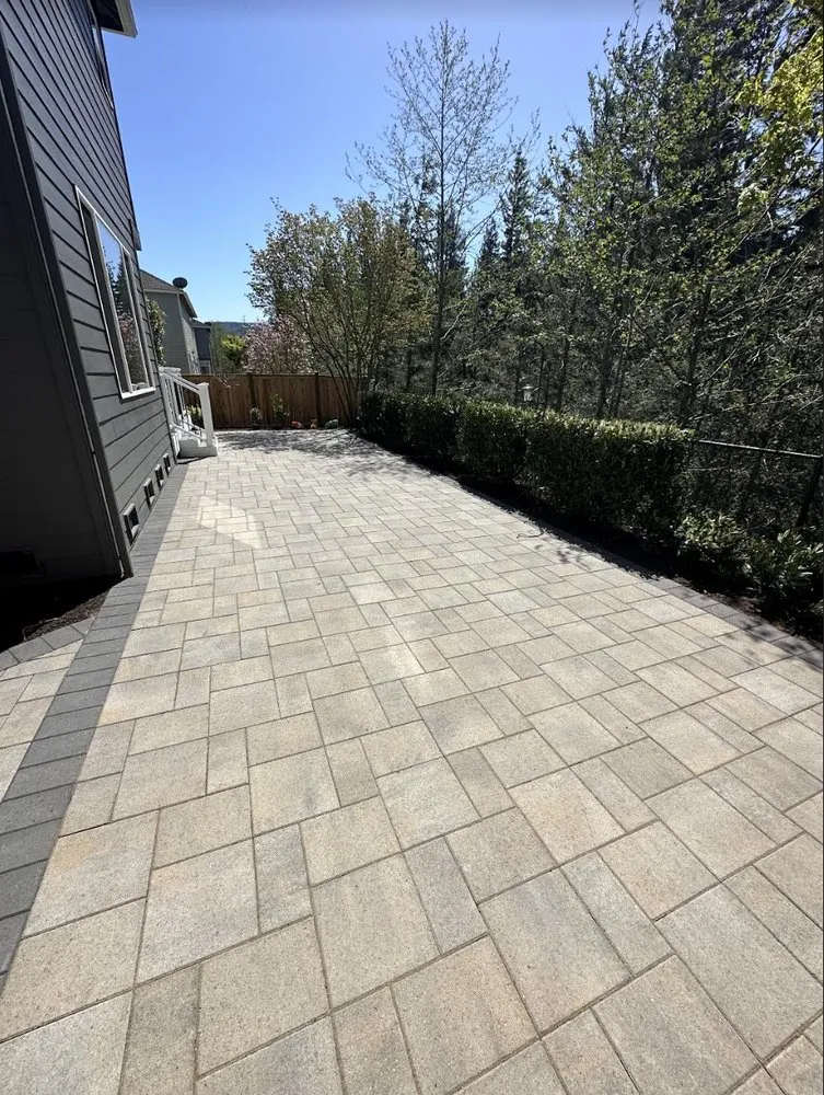 Trusted outdoor landscaping for homes across Renton, WA - Northeast Landscaping Service