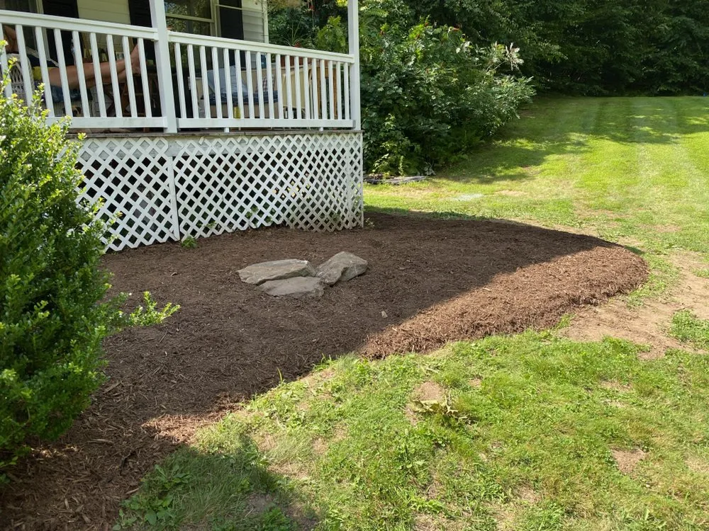 Custom garden landscaping for homes across Brookfield, CT - Northeast Landworks