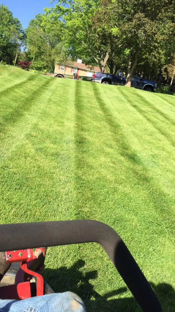 Local lawn mowing service near you in Brookfield, CT by Northeast Landworks