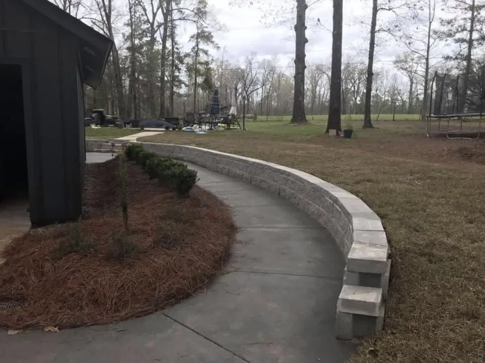 Affordable lawn mowing service experts serving West Monroe, LA - Northeast Lawn Service