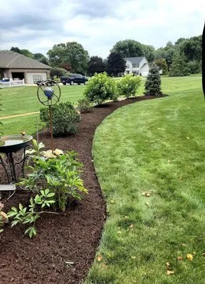 Northeast Ohio landscaping.com Logo