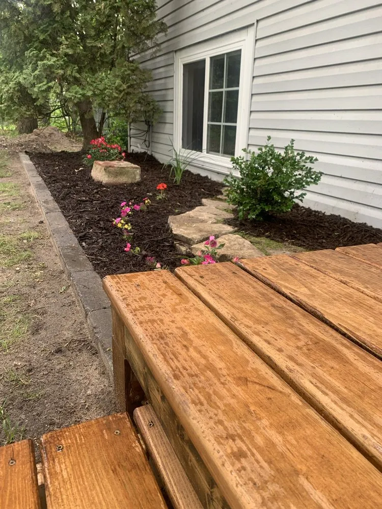 Reliable outdoor landscaping experts serving Zimmerman, MN - Northern Custom Landscaping
