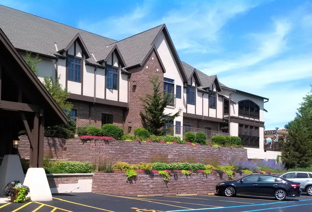 Expert lawn care service experts serving Mequon, WI - Northern Exposure Landscaping