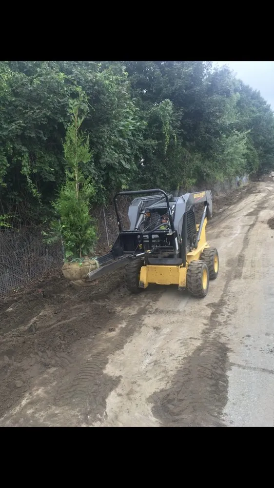 Reliable yard maintenance for residential properties in Chepachet, RI by Northern Landscape