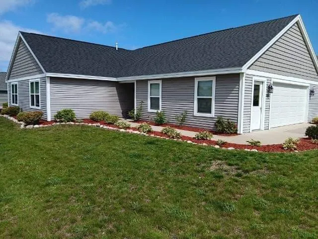 Expert garden landscaping for beautiful yards across Mesick, MI - Northern Prestige Landscaping