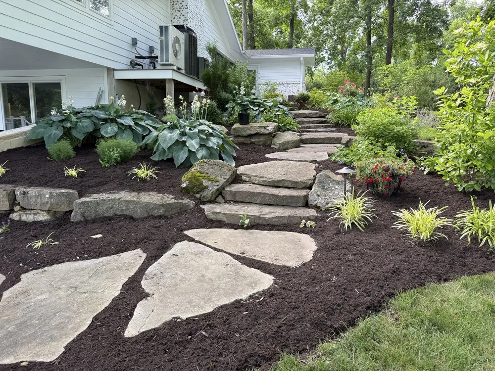 Custom yard maintenance in Auburn, IN - Northern Star Landscaping