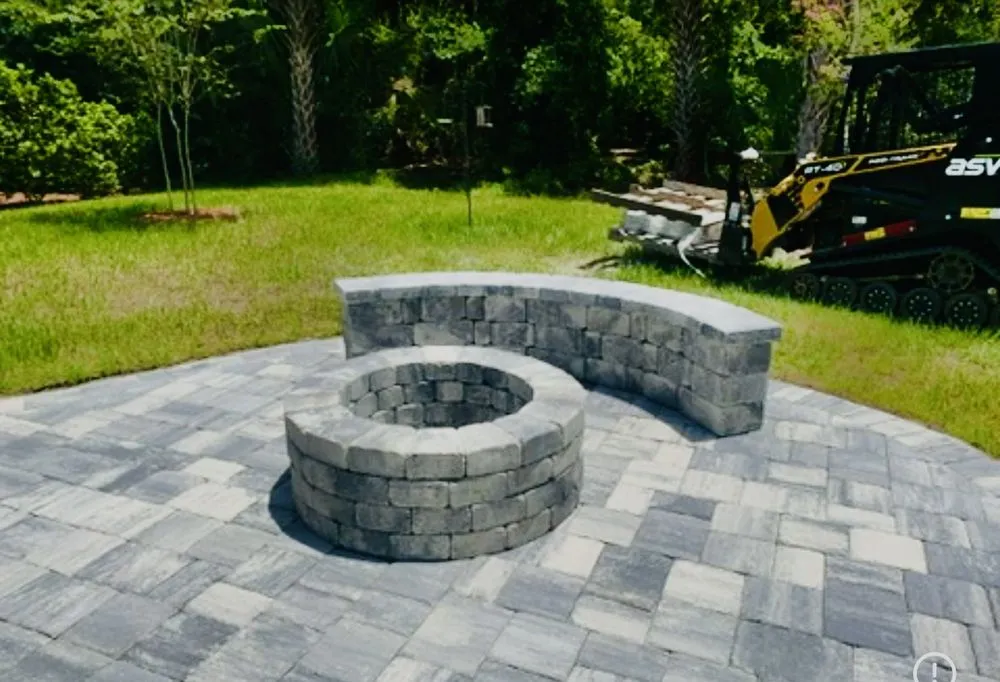 Reliable garden landscaping for beautiful yards in San Mateo, FL by Northern Touch