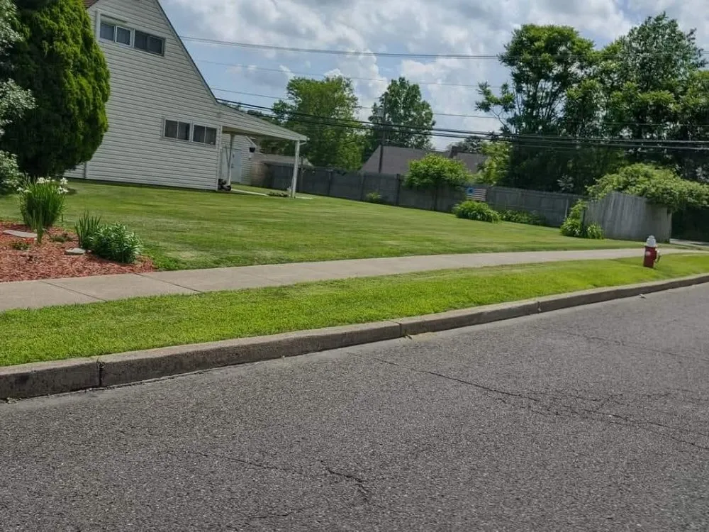 Professional lawn mowing service in Bristol, PA - Northscape Services