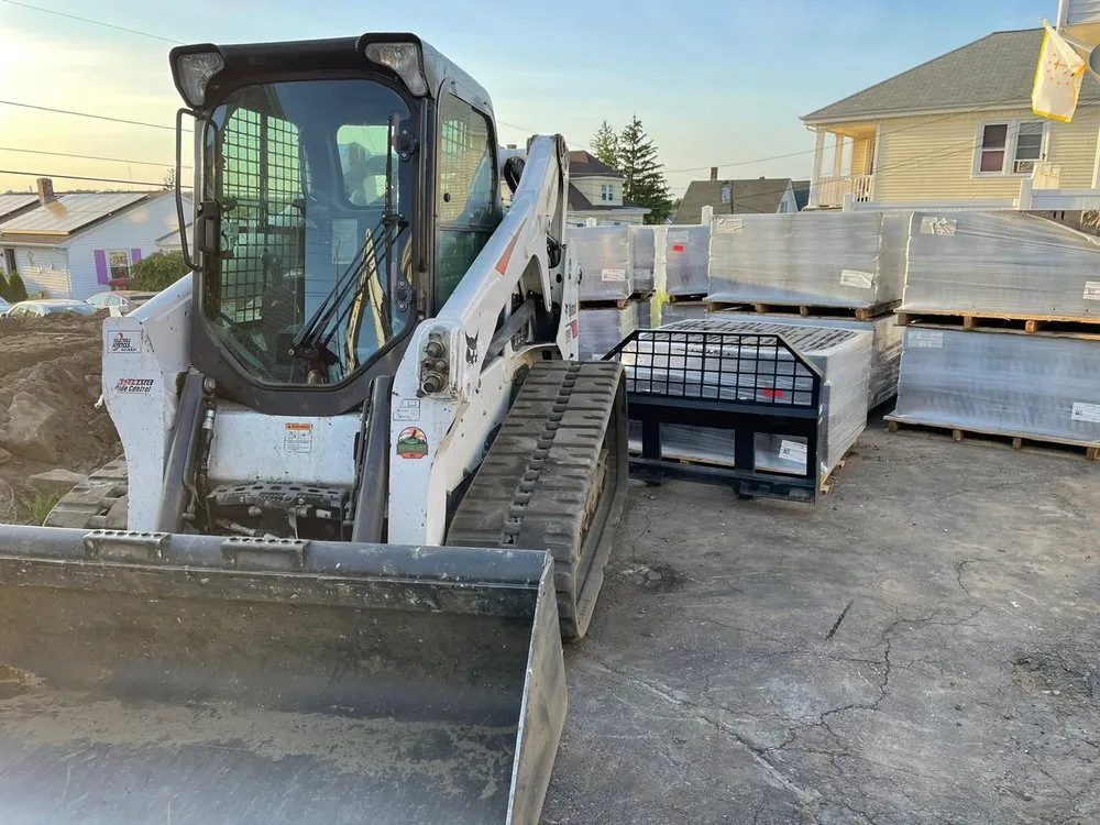 Reliable lawn mowing service in Cranston, RI by Northscapes