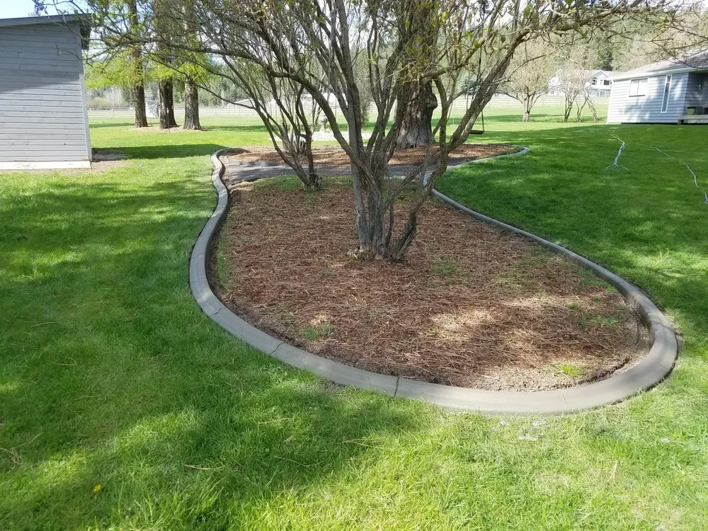 Top-rated garden landscaping in Spokane Valley, WA by Northwest Edge