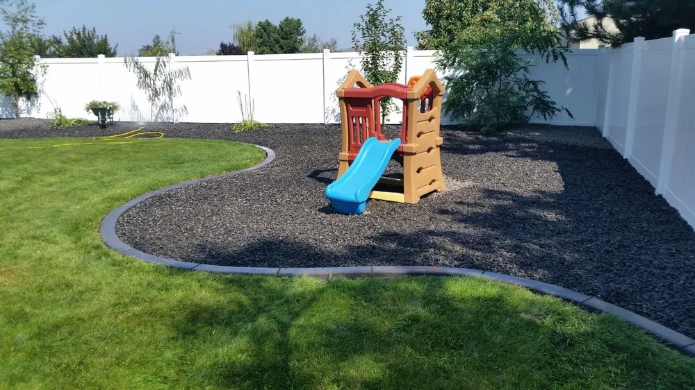 Professional garden landscaping for homes in Spokane Valley, WA by Northwest Edge