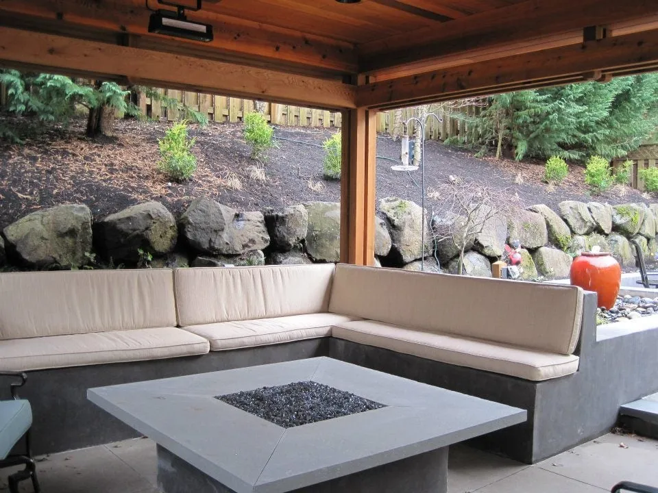 Custom landscaping services for beautiful yards in Aurora, OR by Northwest Outdoor Living and Landscapes