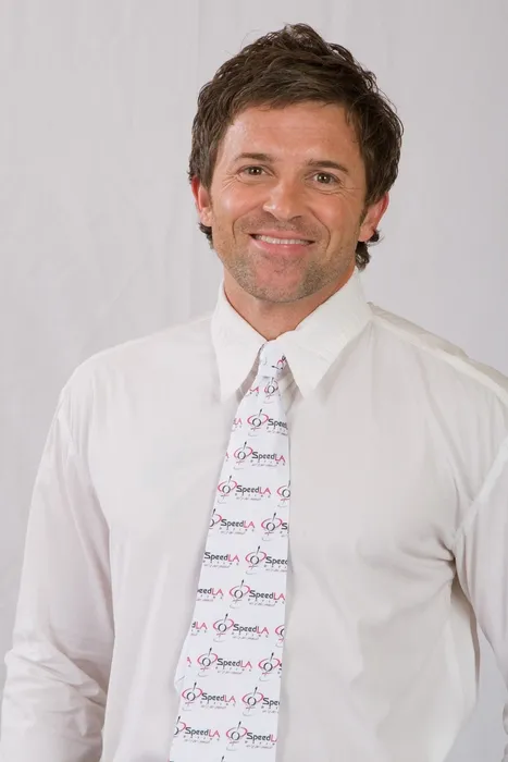 Professional garden landscaping for residential properties in Aurora, OR by Northwest Outdoor Living and Landscapes