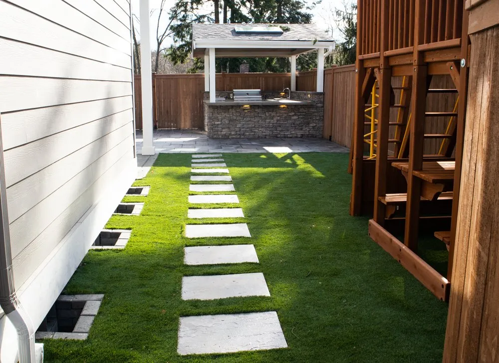 Affordable yard maintenance in Everett, WA by Northwest Paving