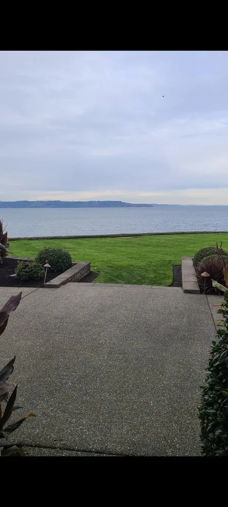 Custom lawn mowing service near you across Puyallup, WA - Northwest Seasons Landscaping