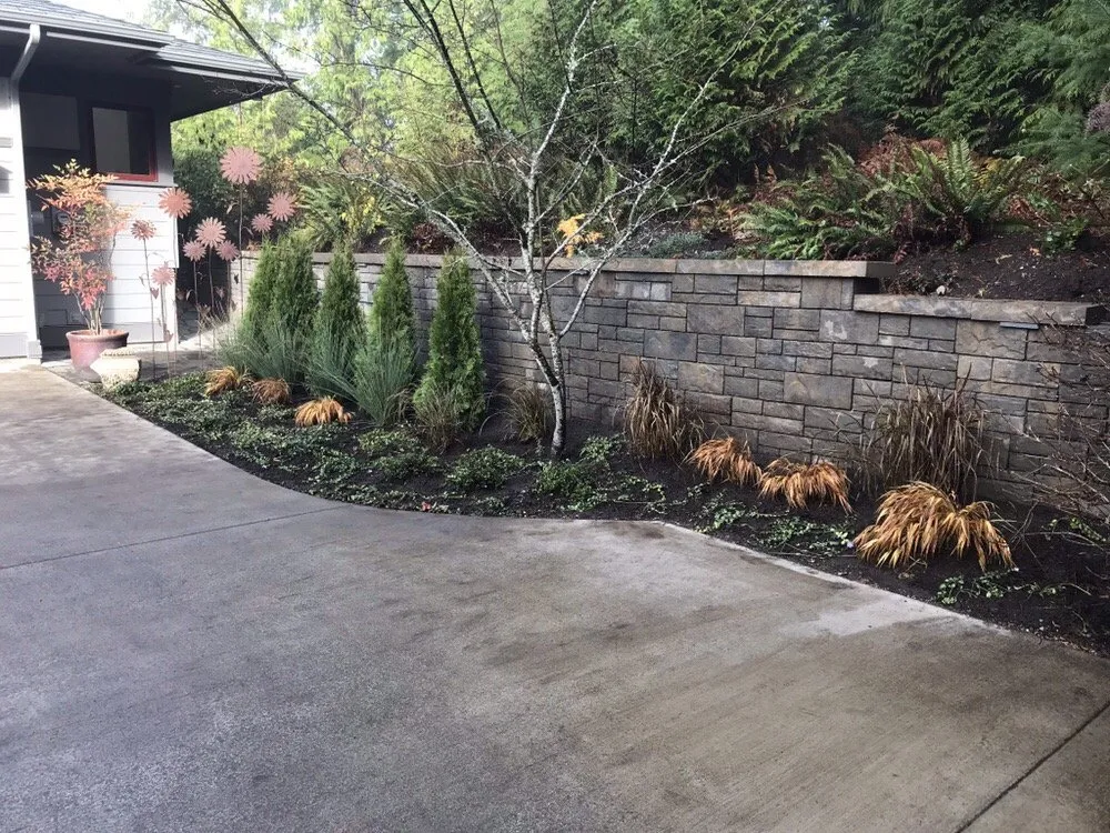 Custom yard cleanup service in Burlington, WA - Northwestern Landscape & Design