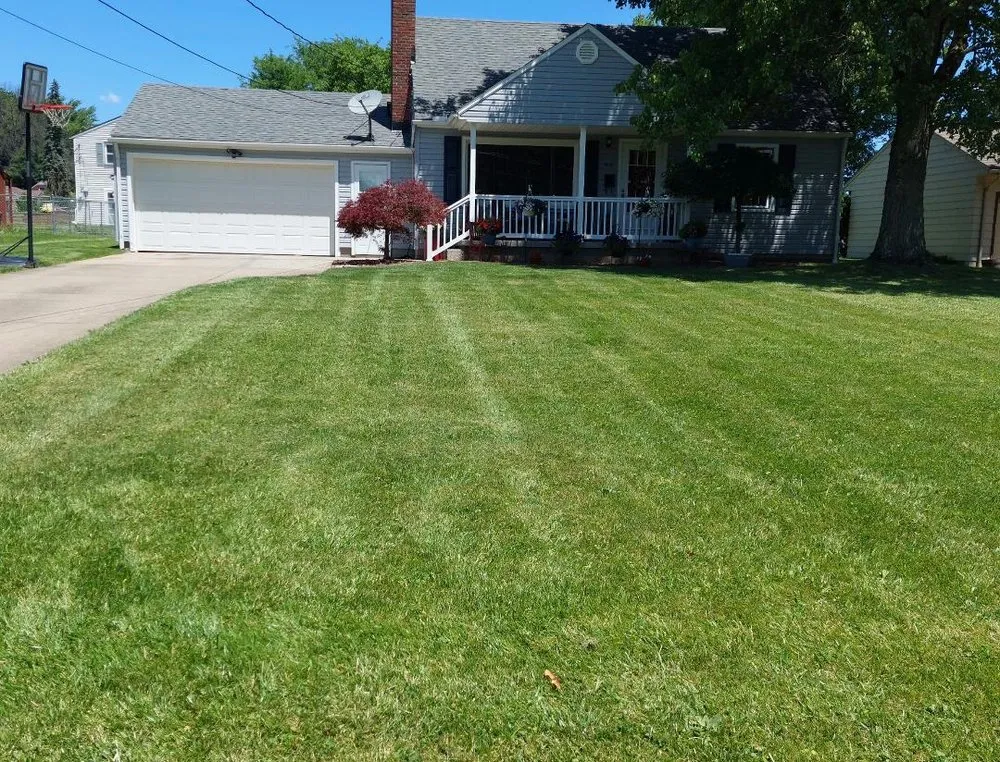 Professional residential landscaping in Youngstown, OH by Northwood Lawn Care