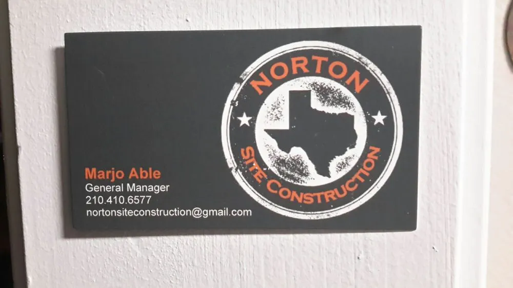 Custom outdoor landscaping in New Braunfels, TX by Norton Site Construction