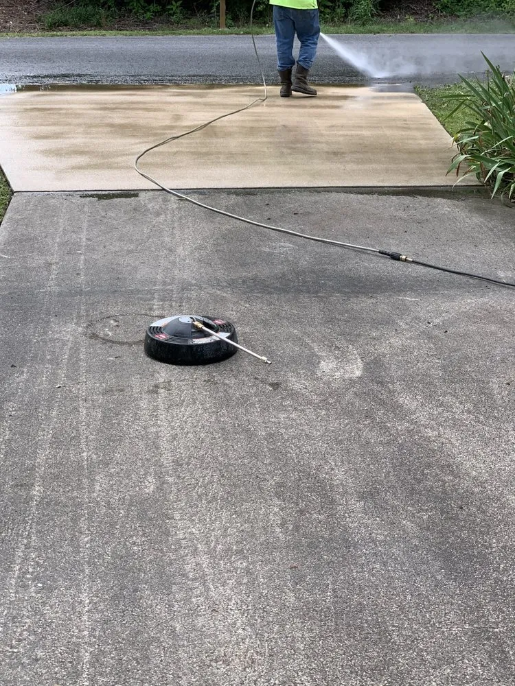 Local outdoor landscaping experts serving Laurinburg, NC - Nortons Lawncare