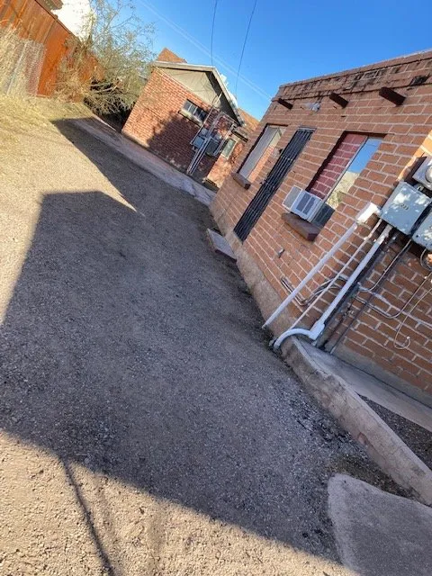 Professional garden landscaping for outdoor upgrades in Tucson, AZ by Nosotros Landscaping