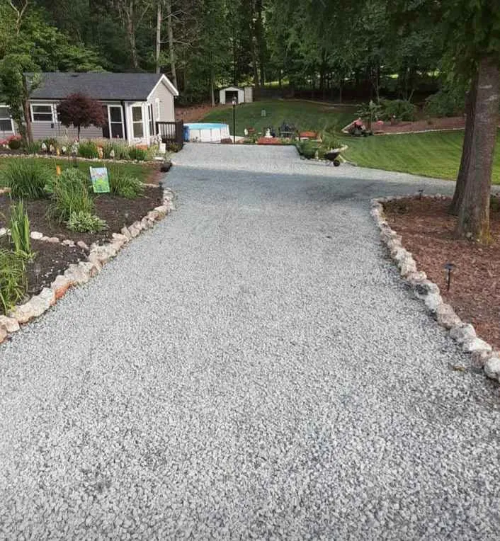 Custom garden landscaping in Simpsonville, SC - Nostyal LLC