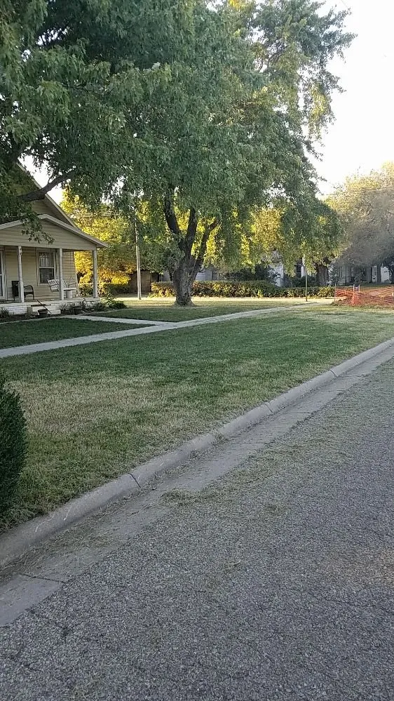 Reliable lawn care service experts serving McPherson, KS - Not Too Shabby Lawn Care