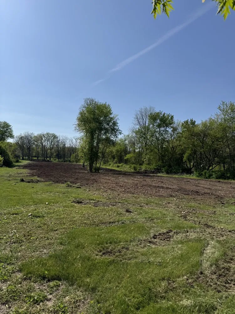 Custom yard maintenance experts serving Lebanon, IN - Notch Above Lawn Care