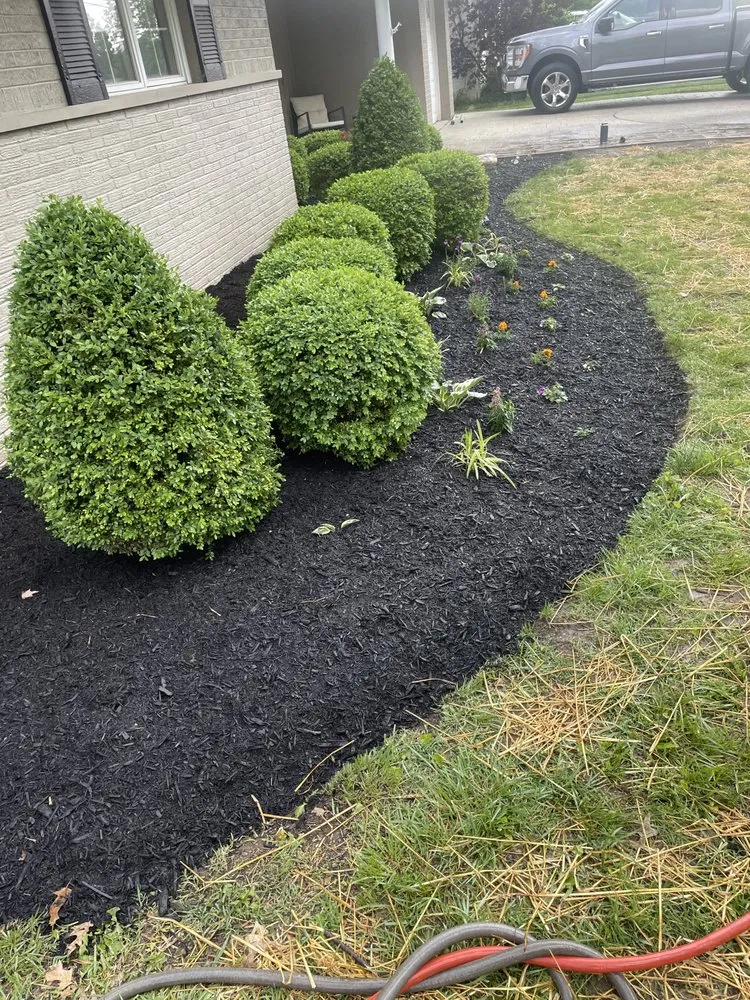 Reliable lawn mowing service experts serving Cincinnati, OH - Nottingham Estate Landscaping