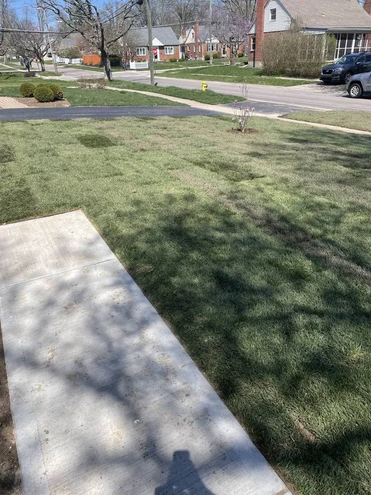 Affordable yard maintenance in Cincinnati, OH by Nottingham Estate Landscaping