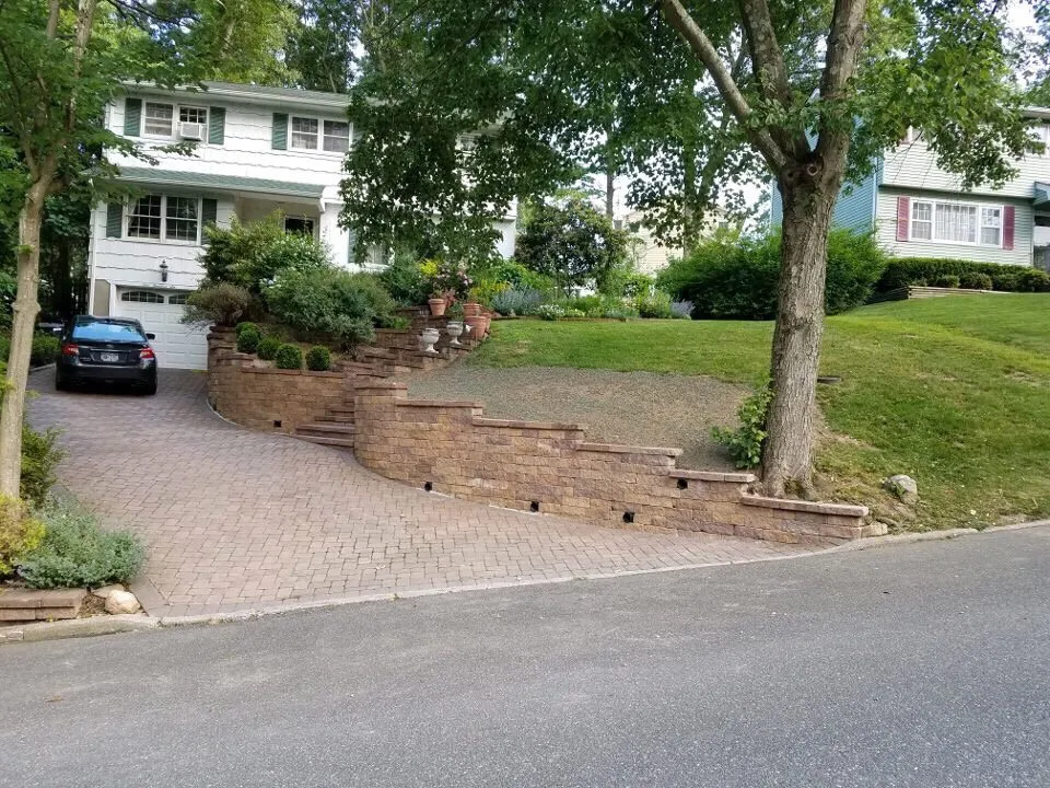 Affordable garden landscaping in Kings Park, NY - Nouvelle Landscaping & Construction, Inc