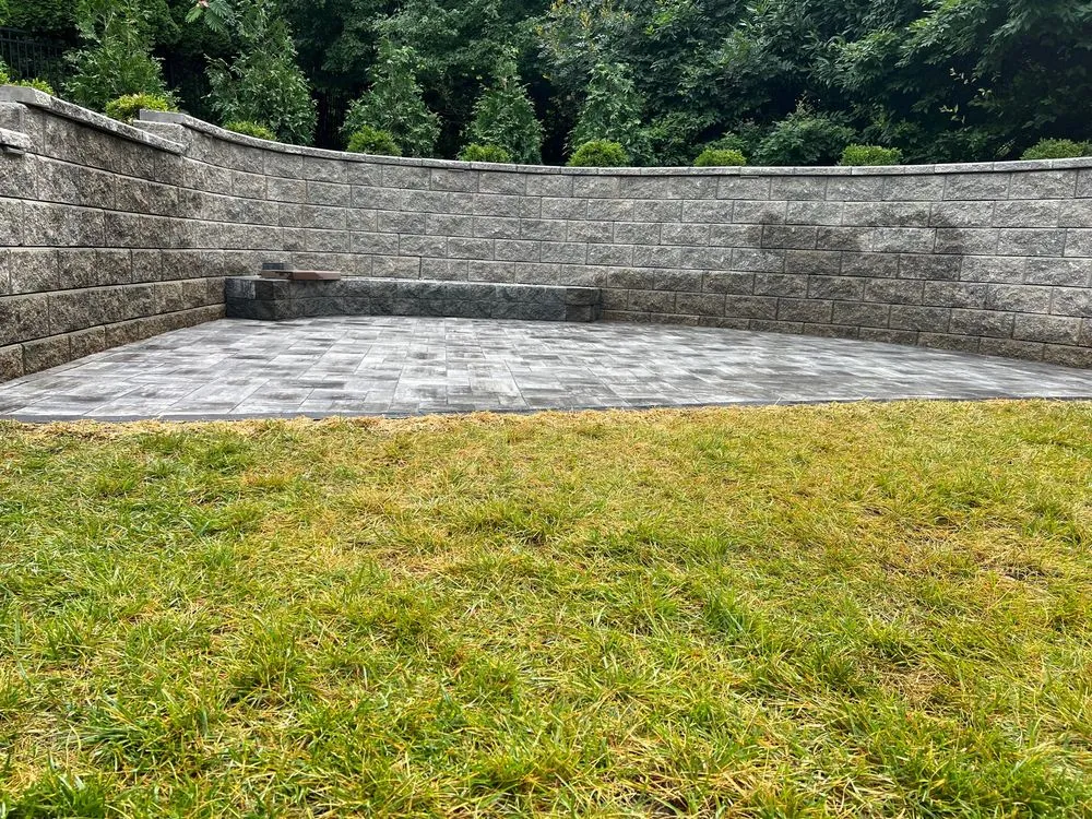 Professional yard maintenance in Philadelphia, PA by Nova Landscaping