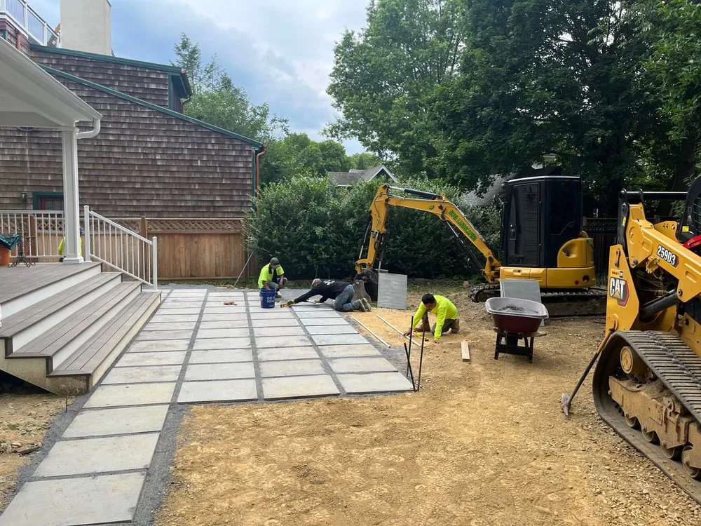 Expert lawn care service experts serving Philadelphia, PA - Nova Landscaping