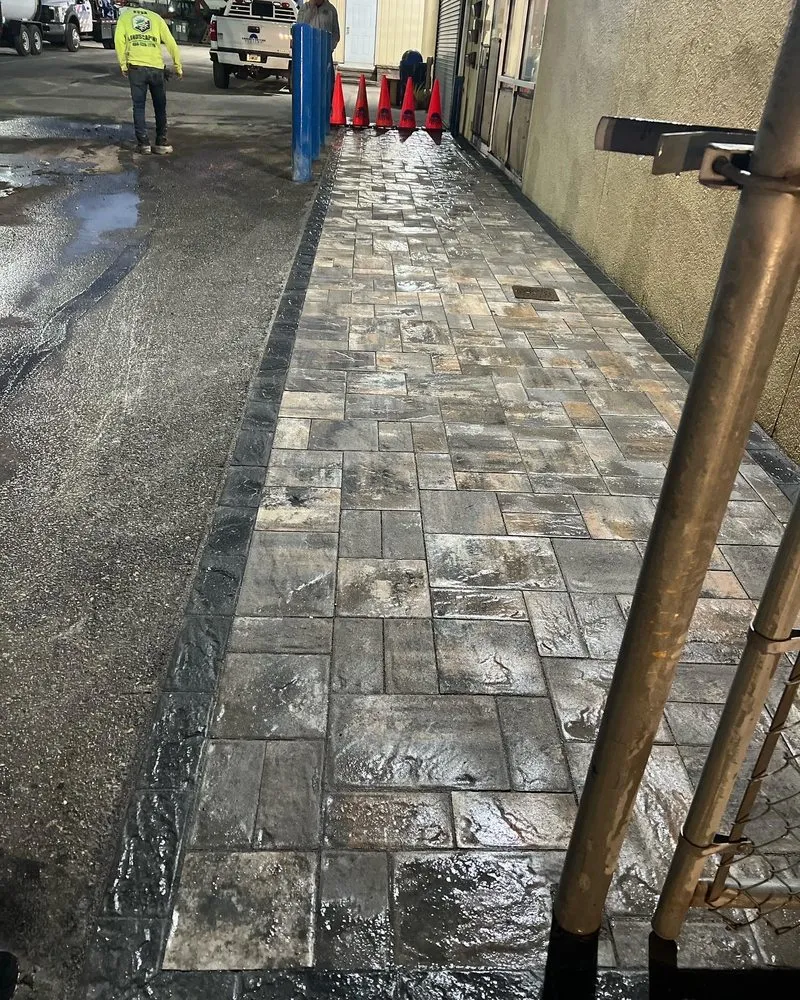 Reliable yard maintenance experts serving Philadelphia, PA - Nova Landscaping