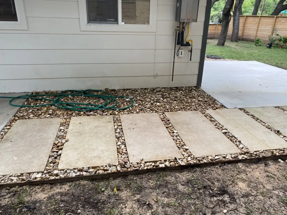 Local yard maintenance in Hutto, TX - Nova Lawn Care