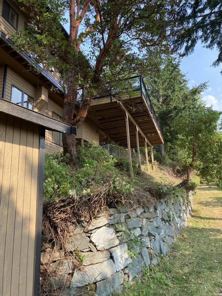 Trusted lawn mowing service in Bellingham, WA by Novara